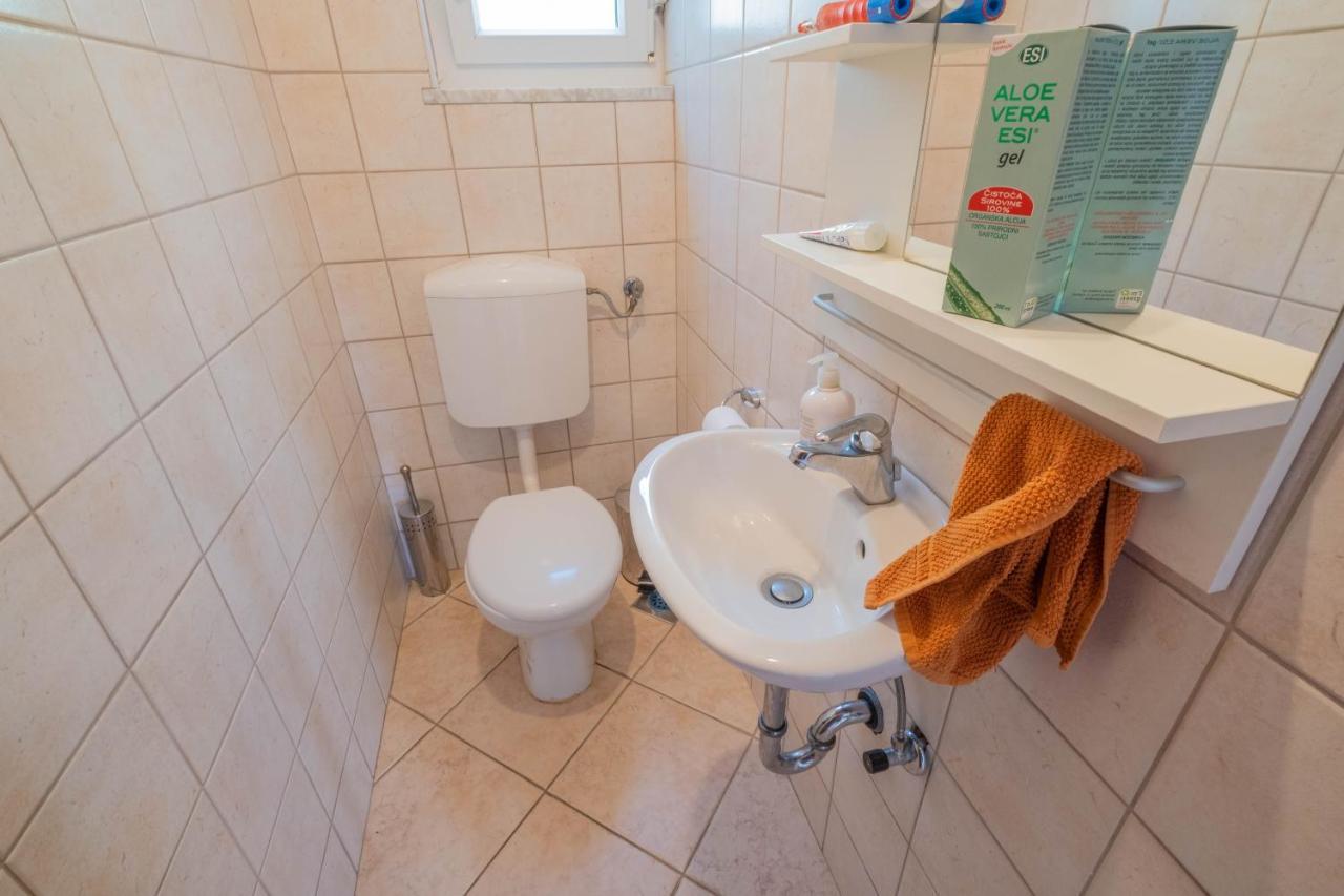 Apartman Ahel Jadranovo Ngoại thất bức ảnh