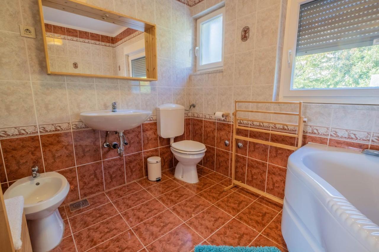 Apartman Ahel Jadranovo Ngoại thất bức ảnh